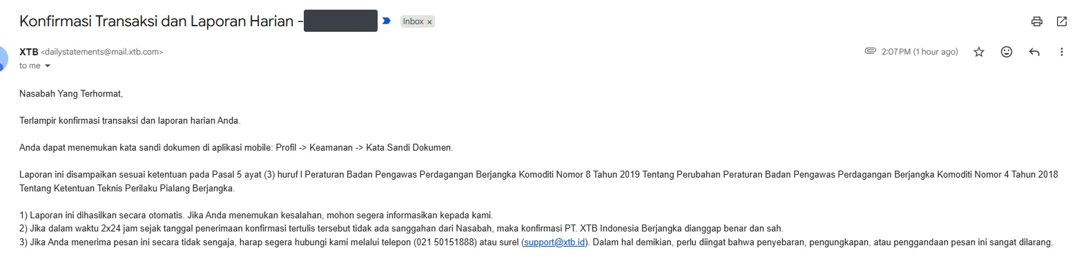 Email konfirmasi transaksi dan laporan harian dari XTB, nomor akun disensor